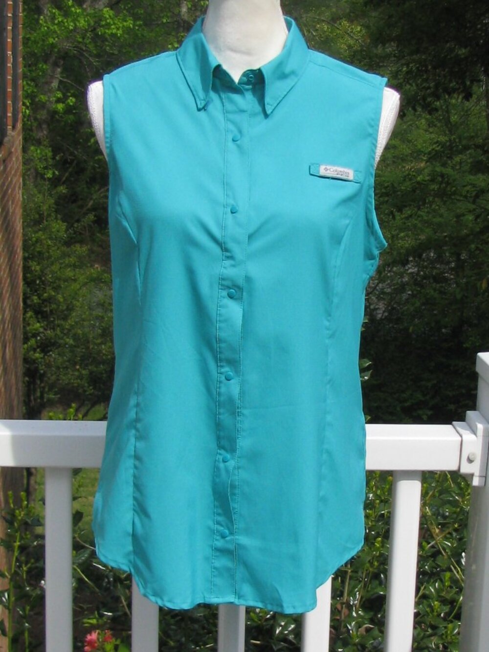 Columbia Sportswear Co PFG Womens Tamiami sleeveless Medium top shirt blouse